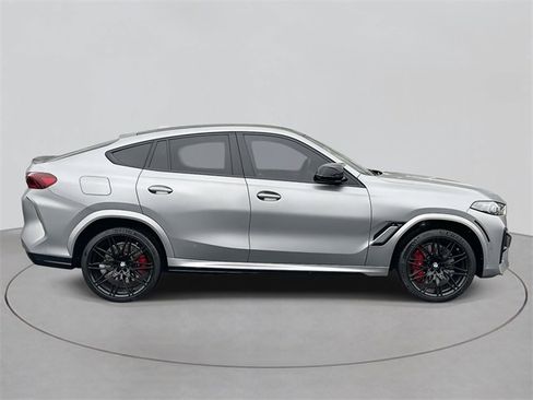 Used 2025 BMW X6 M Competition w/ Executive Package image 4