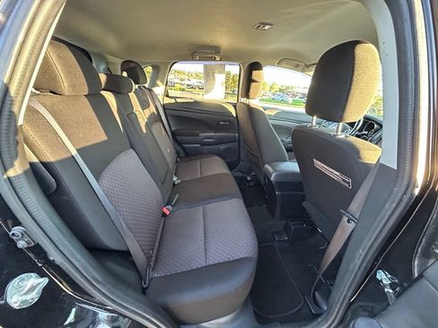 Used 2017 Mitsubishi Outlander Sport SE FWD image 28