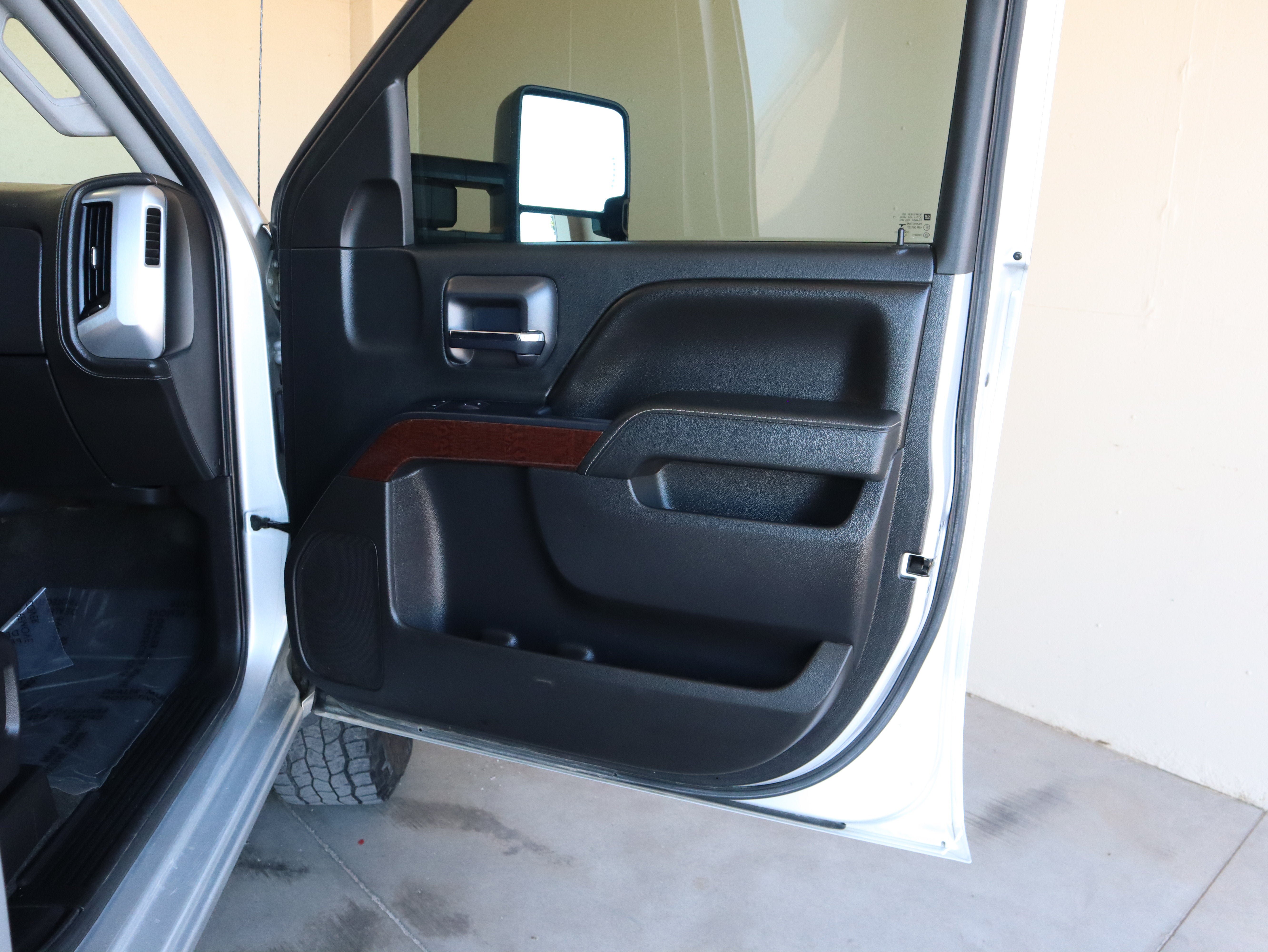 Used 2016 GMC Sierra 2500 SLE w/ SLE Fleet Preferred Package AWD/4WD image 38