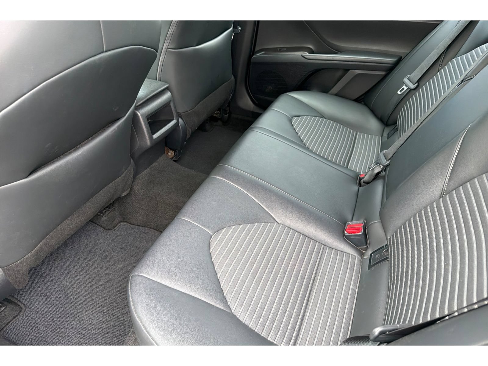 Certified 2024 Toyota Camry SE FWD image 13