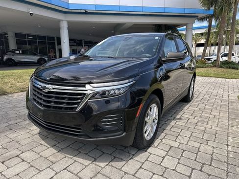 Used 2022 Chevrolet Equinox LS w/ LS Convenience Package FWD image 20