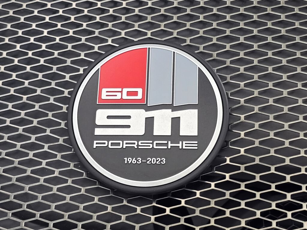 Certified 2024 Porsche 911 GT3 RS RWD image 33