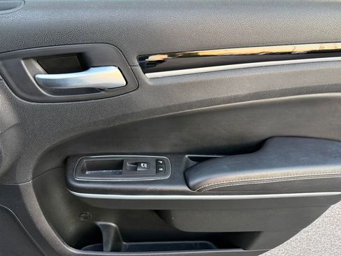 Used 2023 Chrysler 300 S image 35