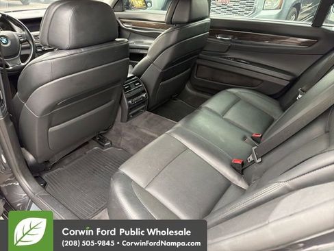 Used 2012 BMW 750Li xDrive image 26
