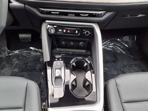 New 2025 Audi Q5 Premium AWD/4WD image 18