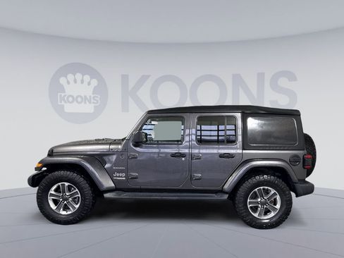 Used 2020 Jeep Wrangler Unlimited Sahara image 2