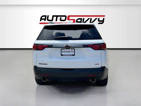 Used 2022 Chevrolet Traverse RS image 6