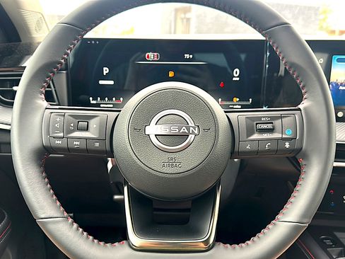 New 2026 Nissan Kicks SR FWD image 17