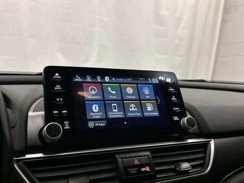 Certified 2021 Honda Accord Touring image 22