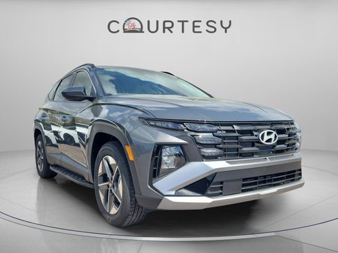 New 2026 Hyundai Tucson SEL image 3