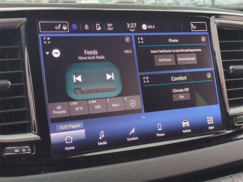 Used 2024 Chrysler Pacifica Touring-L image 14