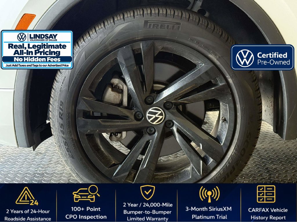 Certified 2024 Volkswagen Tiguan SE R-Line AWD/4WD image 8
