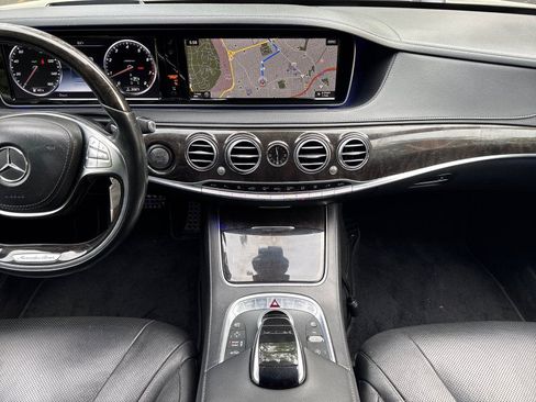 Used 2016 Mercedes-Benz S 550 Sedan image 23