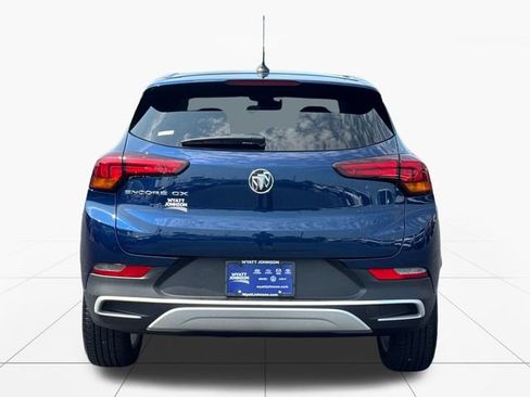 Used 2022 Buick Encore GX Preferred w/ Cold Weather Comfort Package FWD image 4