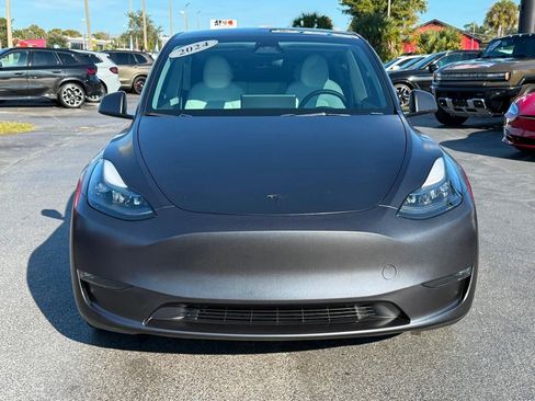 Used 2024 Tesla Model Y Long Range image 2