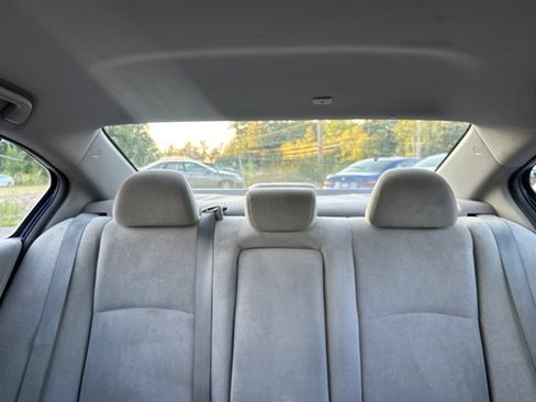 Used 2013 Honda Accord LX image 21