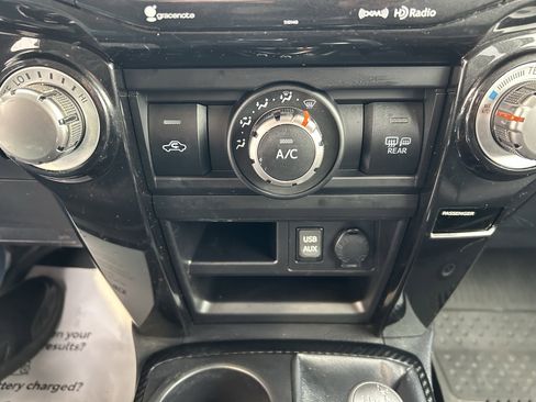 Used 2017 Toyota 4Runner TRD Off-Road Premium image 27