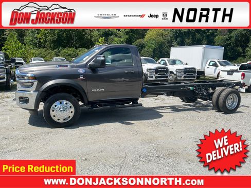 New 2025 RAM 5500 2WD Regular Cab image 1