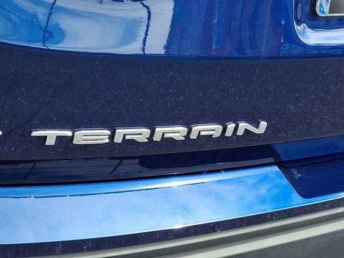 Certified 2022 GMC Terrain SLE image 31