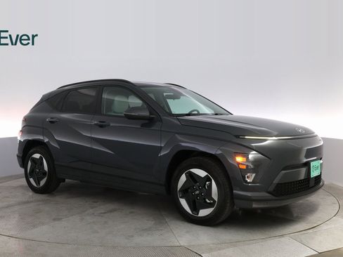 Used 2024 Hyundai Kona SEL image 5