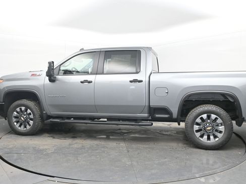 New 2026 Chevrolet Silverado 2500 Custom w/ Custom Value Package AWD/4WD image 7