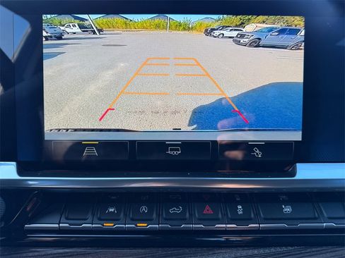 Used 2025 Chevrolet Silverado 1500 LT w/ All Star Edition Plus image 25