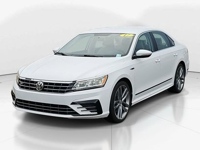 Used 2017 Volkswagen Passat 1.8T R-Line w/ R-Line Lighting Package
