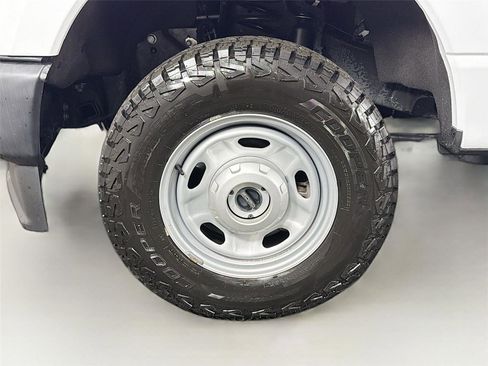 Used 2024 Ford F350 XL w/ Snow Plow Prep Package image 28