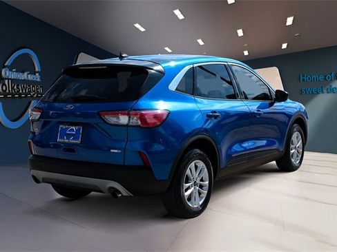 Used 2020 Ford Escape SE image 5