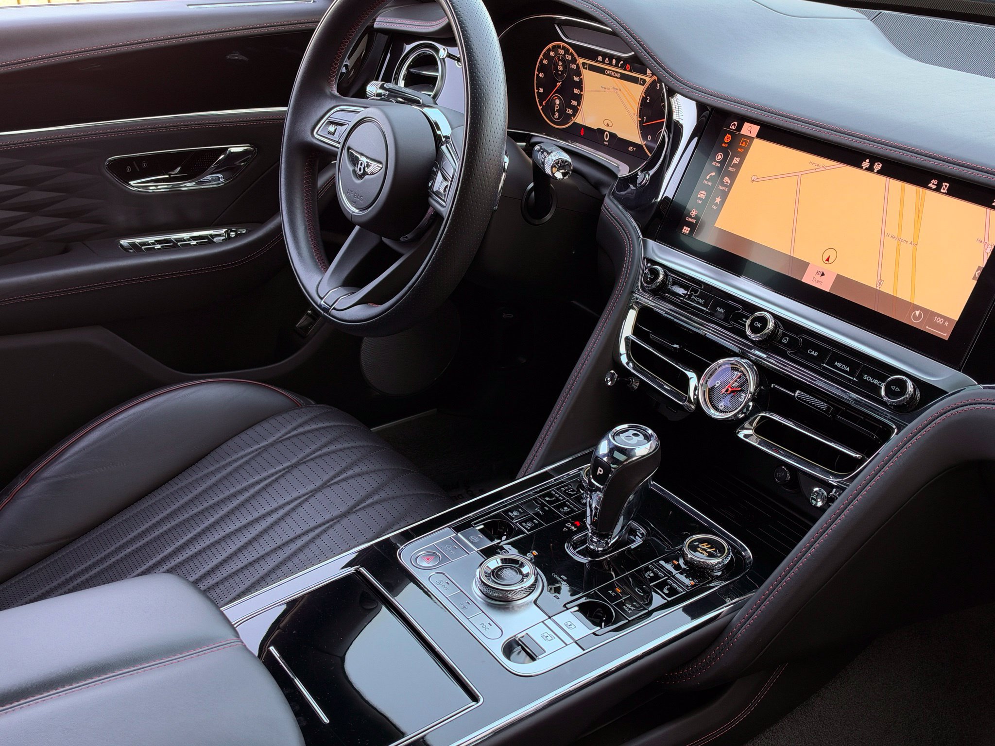 Used 2021 Bentley Flying Spur V8 AWD/4WD image 16