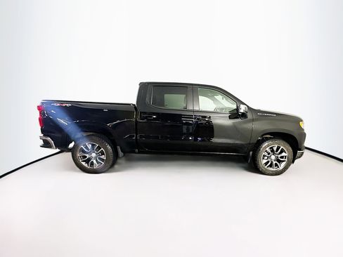 Used 2024 Chevrolet Silverado 1500 LT image 10