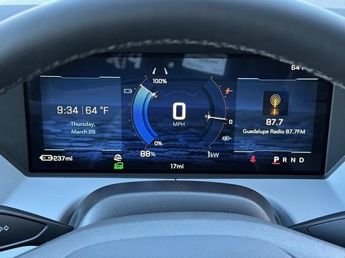 New 2027 Chevrolet Bolt LT w/ Comfort Package FWD image 24