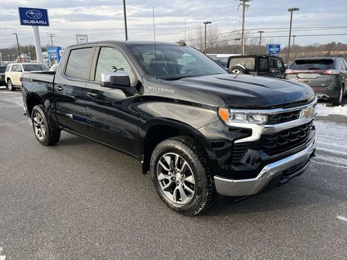 Used 2022 Chevrolet Silverado 1500 LT image 11