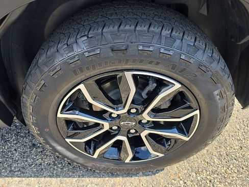 Used 2024 Chevrolet TrailBlazer ACTIV w/ Convenience Package AWD/4WD image 39