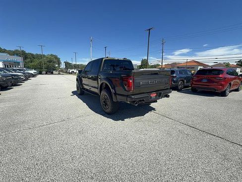 Used 2025 Ford F150 Raptor w/ Equipment Group 803A Raptor R AWD/4WD image 3