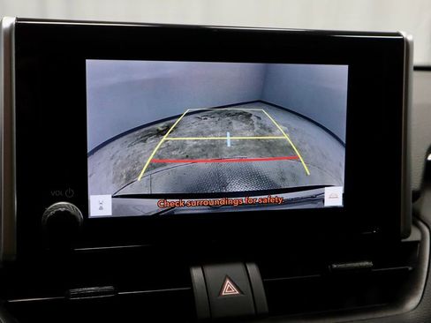 Used 2023 Toyota RAV4 XLE w/ Convenience Package image 2