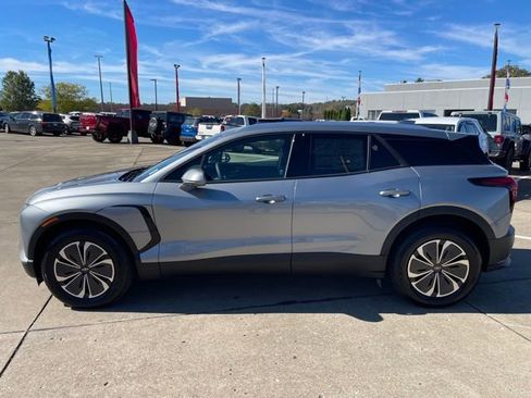 New 2026 Chevrolet Blazer EV LT FWD image 9
