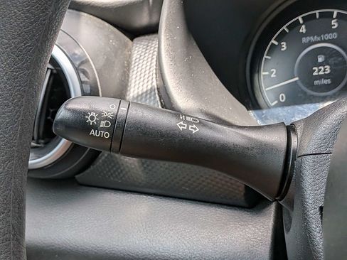 Used 2024 Nissan Kicks SV FWD image 28