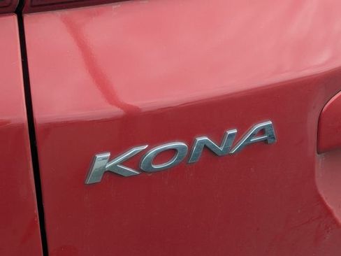 Used 2021 Hyundai Kona SEL image 6