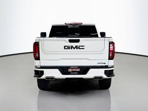 Used 2022 GMC Sierra 1500 AT4 w/ AT4 Premium Package AWD/4WD image 7