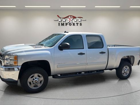 Used 2012 Chevrolet Silverado 2500 LT w/ Snow Plow Prep Package image 2