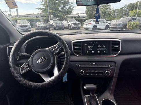 Used 2020 Kia Sportage LX AWD/4WD image 5