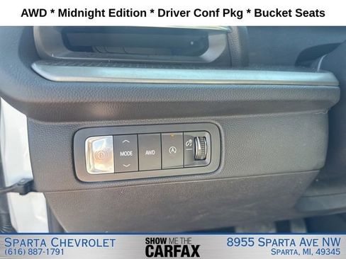 Used 2025 Chevrolet Traverse LT w/ Midnight/Sport Edition AWD/4WD image 14