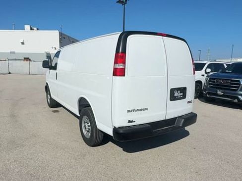 New 2026 GMC Savana 2500 image 7