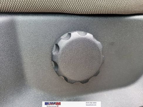 Used 2018 Ford F150 XLT AWD/4WD image 11