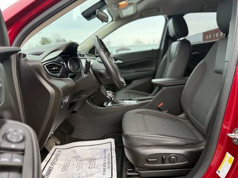 Used 2020 Buick Encore GX Preferred w/ Cold Weather Comfort Package image 12