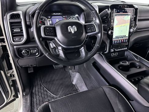 Used 2020 RAM 2500 Laramie w/ Night Edition image 21