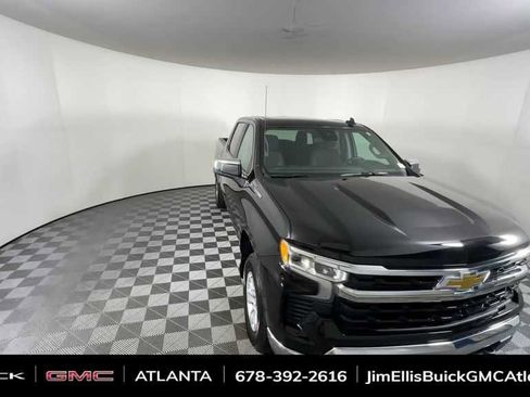 Used 2025 Chevrolet Silverado 1500 LT AWD/4WD image 2