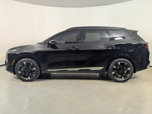 New 2026 Kia Sportage SX FWD image 4