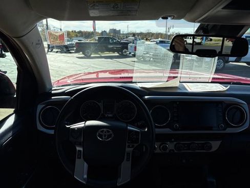 Used 2023 Toyota Tacoma SR5 image 2